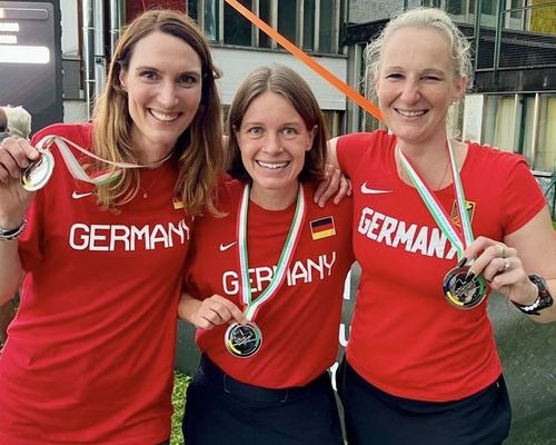 Daniela Köcher mit Doppel-Teamsilber bei Masters-Berglauf-WM 