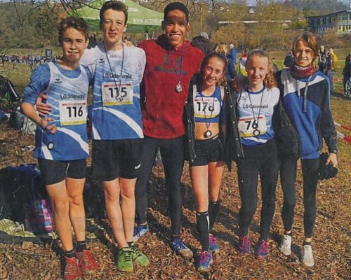 Das erfolgreiche Team der LG Odenwald bei den hessischen Crosslauf-Meisterschaften