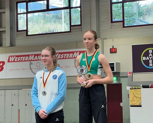 Leverkusen – 11. Deutscher Talent-Mehrsprung-Cup – Lotta Roth vom Hünfelder SV auf dem Siegertreppchen ganz oben