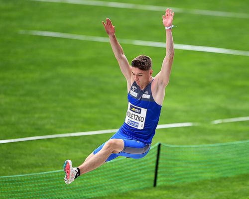 Bauhaus Junioren-Gala (1. Teil) - Oliver Koletzko wird Favoritenrolle im Weitsprung vollauf gerecht und überzeugt mit Top-Weite - Okai Charles mit neuner Bestzeit auf der Stadionrunde - Techniker Marius Karges und Kai Hurych in Warteposition 