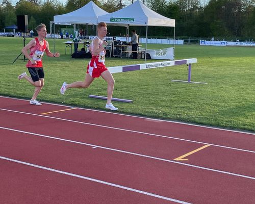 Bastian Mrochen läuft auf Platz vier