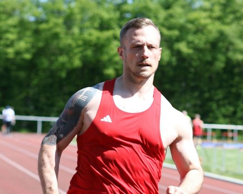 Kreis-Meisterschaft der Leichtathleten im Schwalm-Stadion in Treysa. 