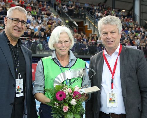 Iris Hensel erhält DLV-Medienpreis