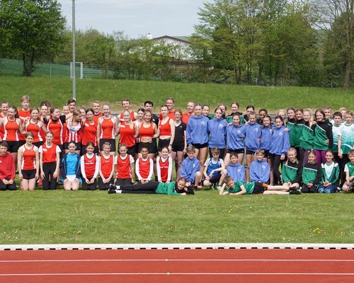Kreis-Meisterschaften im Staffellauf in Flieden 